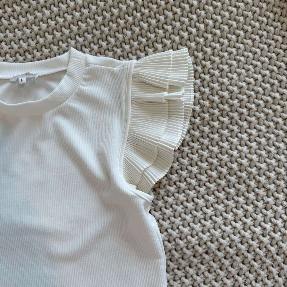 Cream Ruffle Sleeve Top - Picture 3 of 4
